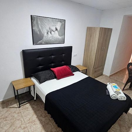 Hostal Sol Celeste Lloret de Mar Zewnętrze zdjęcie