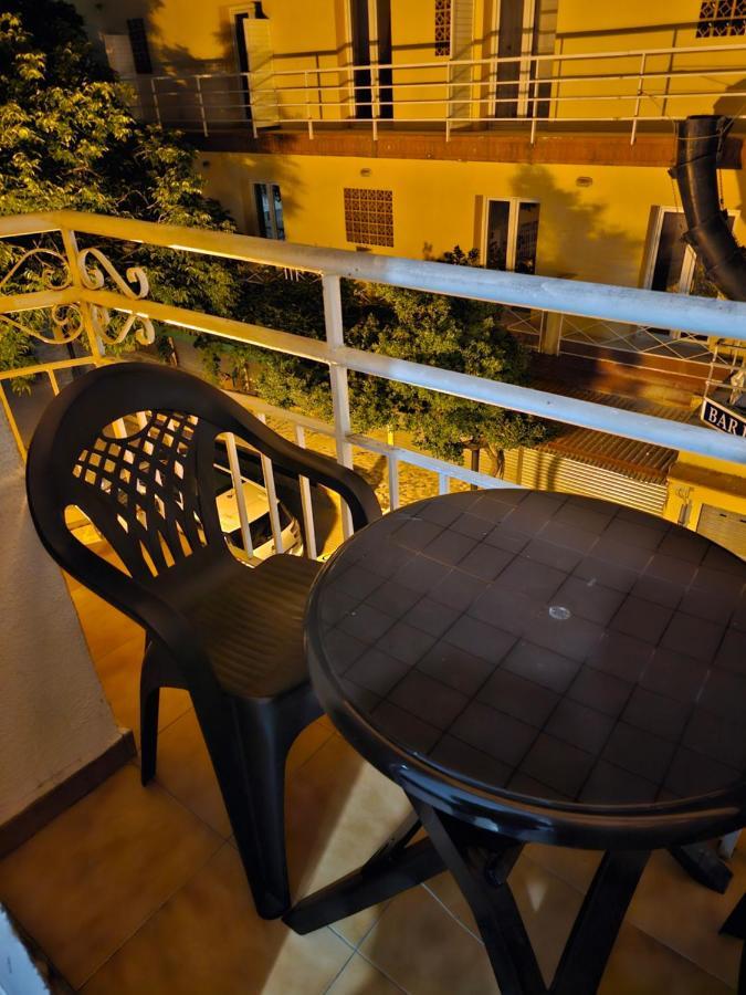Hostal Sol Celeste Lloret de Mar Zewnętrze zdjęcie