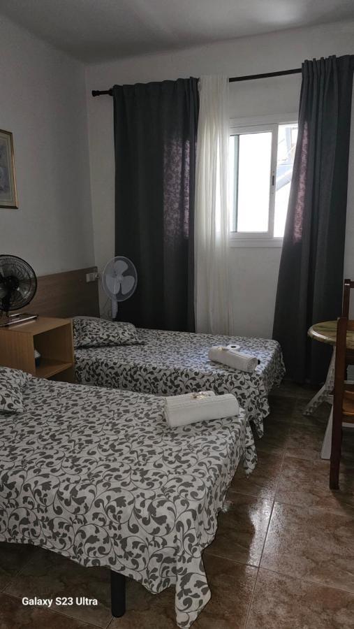Hostal Sol Celeste Lloret de Mar Zewnętrze zdjęcie