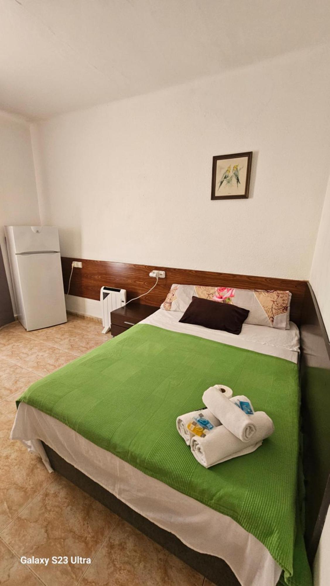Hostal Sol Celeste Lloret de Mar Zewnętrze zdjęcie