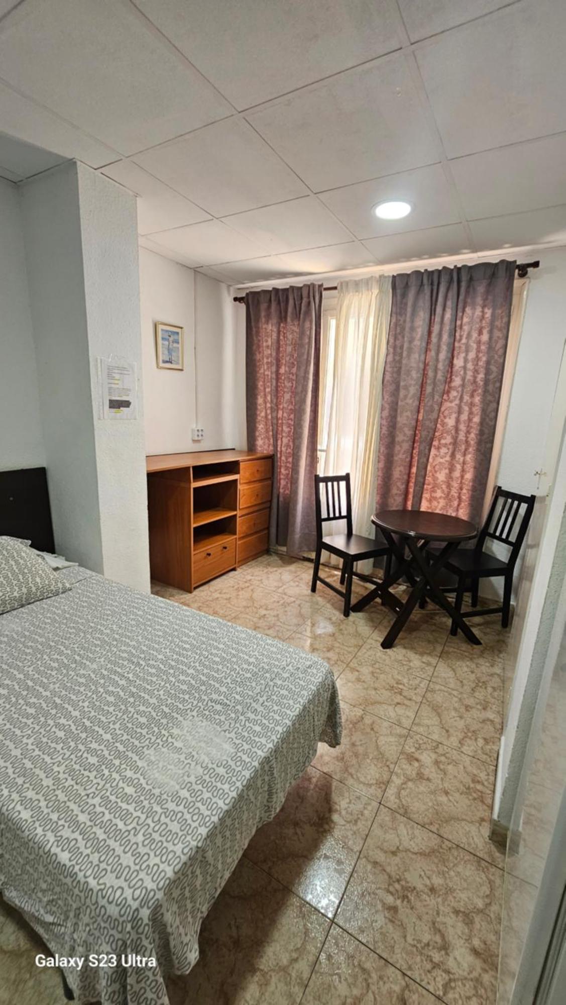 Hostal Sol Celeste Lloret de Mar Zewnętrze zdjęcie
